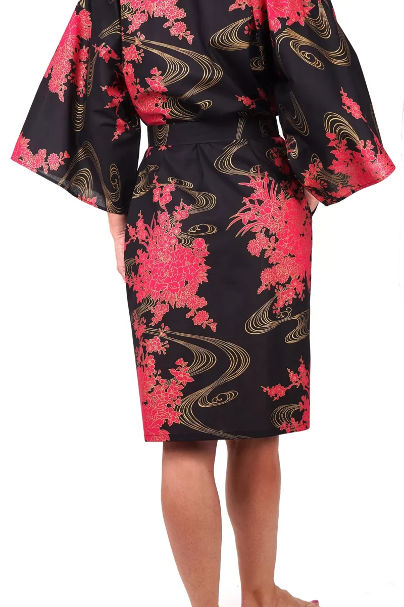 Kimono noir à fleurs Happi pour femmes